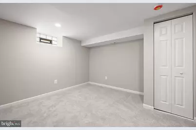 6035 Moorehead Road, Baltimore, MD 21228 - Photo 32