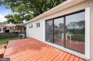 6035 Moorehead Rd, Baltimore, MD 21228 - Photo 36