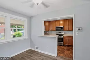 33 Bladen Rd, Baltimore, MD 21221 - Photo 10