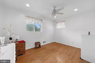 5608 Huntsmoor Rd, Baltimore, MD 21227 - Photo 30