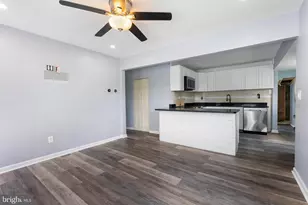 1709 Pin Oak Ave, Dundalk, MD 21222 - Photo 8
