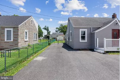 1709 Pin Oak Avenue, Dundalk, MD 21222 - Photo 6