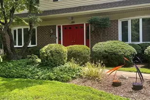 2221 Sugarcone Rd, Baltimore, MD 21209 - Photo 2