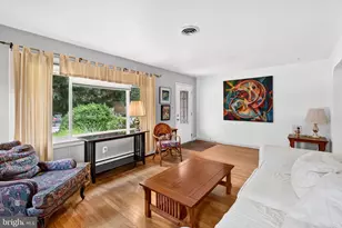 1504 Edmondson Ave, Baltimore, MD 21228 - Photo 4
