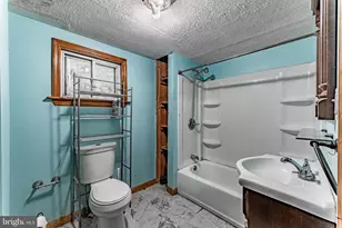 216 Riverview Ave, Baltimore, MD 21222 - Photo 8