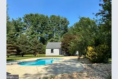 8 Sunnyking Drive, Reisterstown, MD 21136 - Photo 2