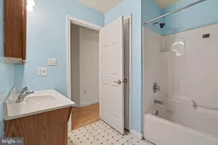 1702 Oakfield Ave, Baltimore, MD 21221 - Photo 12