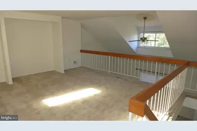 23 Valley Crossing Circle, Cockeysville, MD 21030 - Photo 12