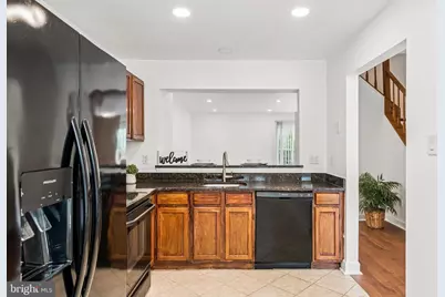 3820 Rolling Way, Baltimore, MD 21236 - Photo 8
