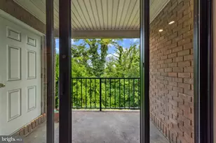 22 Alanbrooke Ct, Towson, MD 21204 - Photo 22