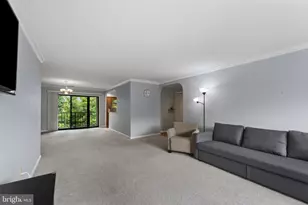 22 Alanbrooke Ct, Towson, MD 21204 - Photo 8