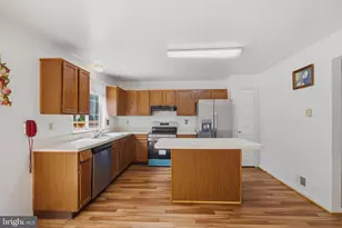 133 Gentlebrook Rd, Owings Mills, MD 21117 - Photo 10