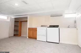8004 Manor Rd, Parkville, MD 21234 - Photo 30