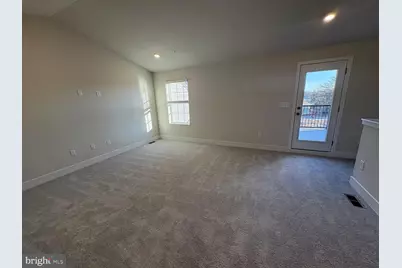 265 Swing Arc Ct, Baltimore, MD 21208 - Photo 8