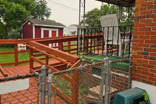 2307 Holyoke Rd, Baltimore, MD 21237 - Photo 6