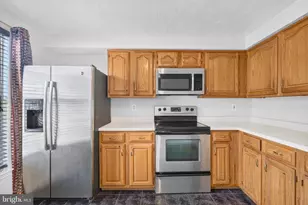 14 Spirit Ln, Owings Mills, MD 21117 - Photo 20