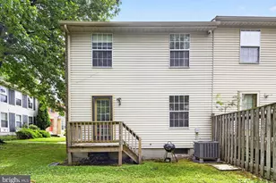 14 Spirit Ln, Owings Mills, MD 21117 - Photo 4