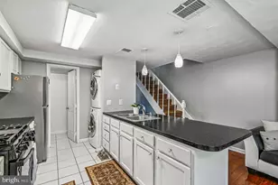 2757 Yarnall Rd, Halethorpe, MD 21227 - Photo 8