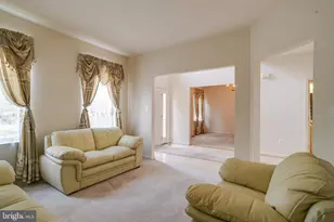 221 Seamaster Rd, Essex, MD 21221 - Photo 8
