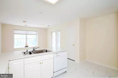 620 Straffan Drive #302, Lutherville Timonium, MD 21093 - Photo 14