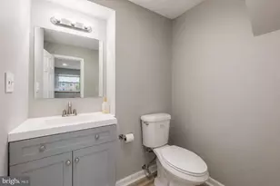 1414 King William Dr, Baltimore, MD 21228 - Photo 32