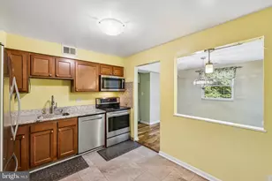 7 Lough Mask Ct, Lutherville Timonium, MD 21093 - Photo 8