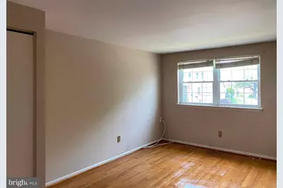 907 Stormont Circle, Baltimore, MD 21227 - Photo 6