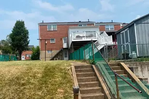 907 Stormont Cir, Baltimore, MD 21227 - Photo 14