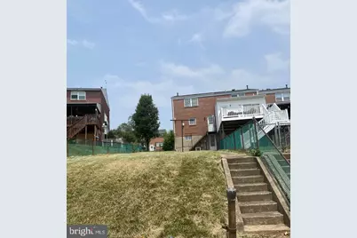 907 Stormont Circle, Baltimore, MD 21227 - Photo 12
