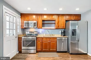 7839 St Patricia Ln, Baltimore, MD 21222 - Photo 12