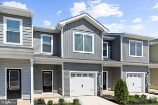 8112 Bartholomew Ct, Baltimore, MD 21206 - Photo 1