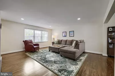 1639 Cottage, Towson, MD 21286 - Photo 4