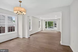 9536 Meadows Farm Dr, Owings Mills, MD 21117 - Photo 18