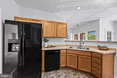 9661 Ashlyn Circle #9661, Owings Mills, MD 21117 - Photo 16