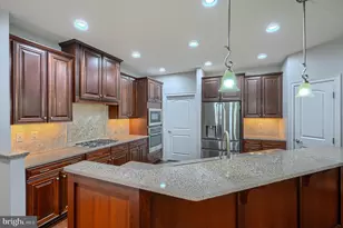 8608 Springvale Dr, Lutherville Timonium, MD 21093 - Photo 8