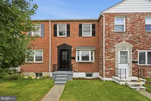 1626 Gray Haven Ct, Dundalk, MD 21222 - Photo 2