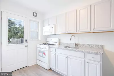 1046 Middlesex Road, Essex, MD 21221 - Photo 2