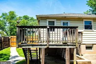 11 Jefferson Ave, Cockeysville, MD 21030 - Photo 8