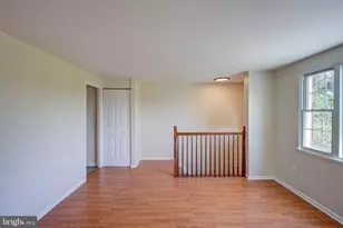 913 Regina Dr, Baltimore, MD 21227 - Photo 4