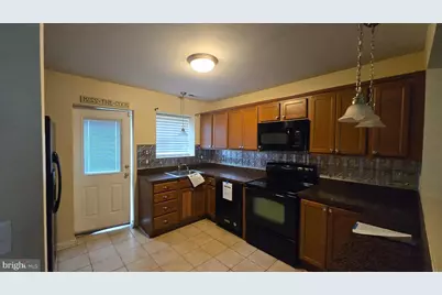 3124 Baybriar, Baltimore, MD 21222 - Photo 2