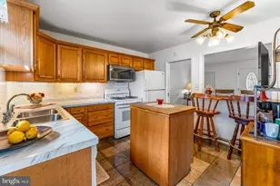 6723 Collinsdale Rd, Baltimore, MD 21234 - Photo 14