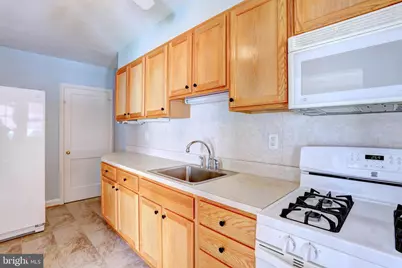 831 Bosley Avenue, Baltimore, MD 21204 - Photo 8