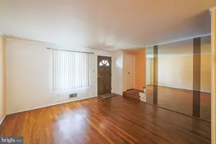 1021 Foxchase Ln, Essex, MD 21221 - Photo 8