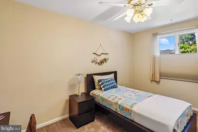 146 Holly Circle, Baltimore, MD 21221 - Photo 18