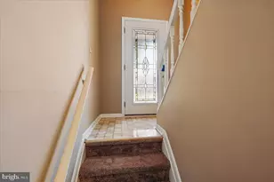 146 Holly Cir, Baltimore, MD 21221 - Photo 20