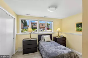146 Holly Cir, Baltimore, MD 21221 - Photo 28