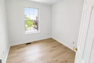 120 Royalty Cir, Owings Mills, MD 21117 - Photo 20