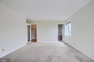 37 Stonehenge Cir, Pikesville, MD 21208 - Photo 22