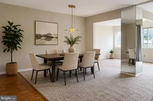 37 Stonehenge Cir, Pikesville, MD 21208 - Photo 10