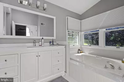 2725 Moores Valley, Baltimore, MD 21209 - Photo 14